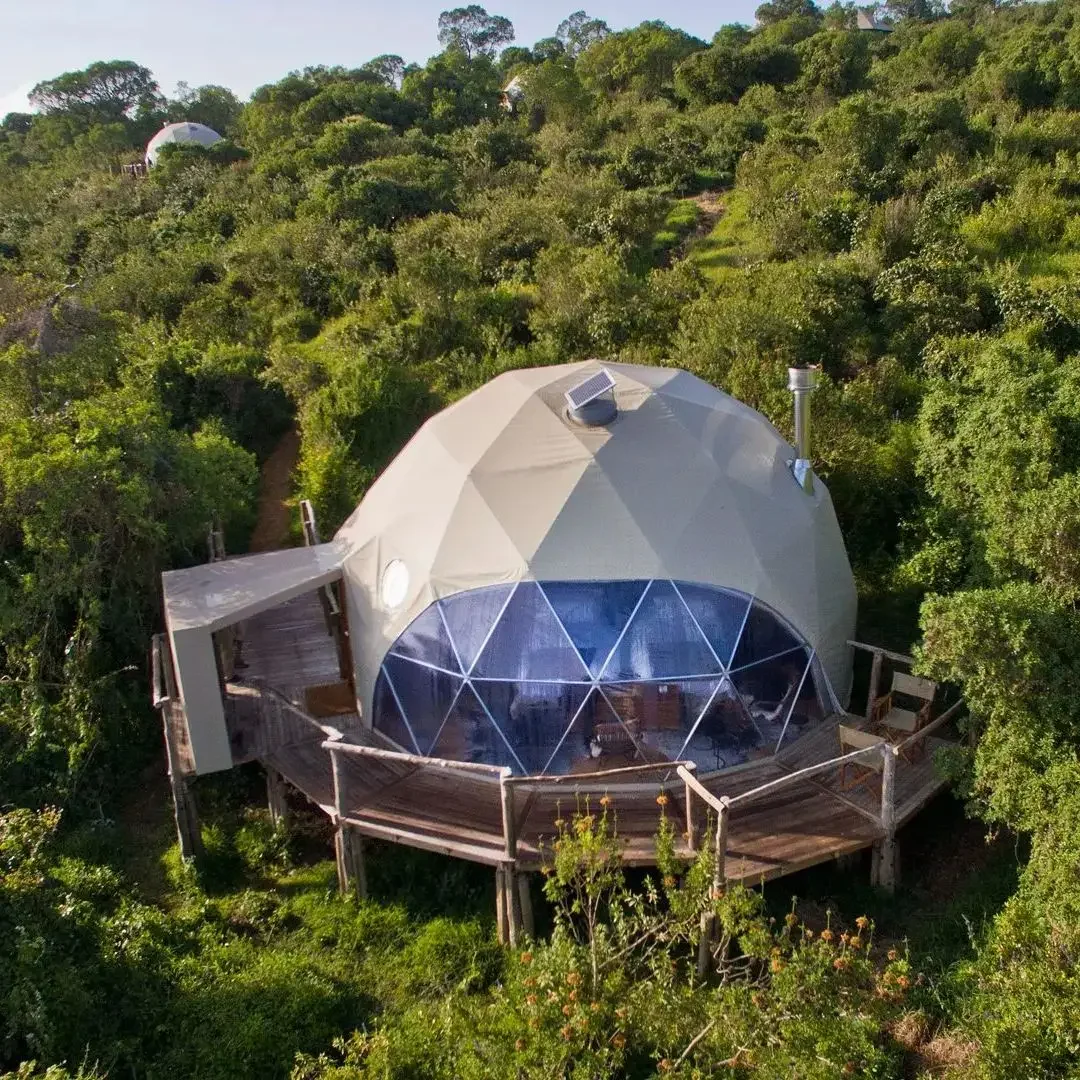 Geodesic Dome Manor greenhouse Tent Leisure Resort Vacation Outdoor Glamping Round Tent Transparent Starry Sky Luxury Hotel Dome