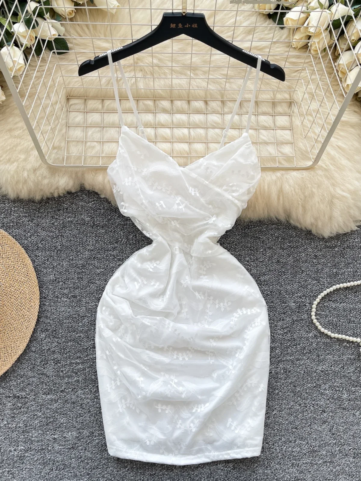 Foamlina เซ็กซี่ Royal Sister ชุดกระโปรงผู้หญิง Pure Desire V คอพับเอว Slim bodycon ปักลูกไม้ชุดสั้น