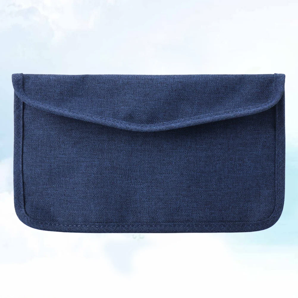 

L Size Mask Holder Pouch Lightweight Washable Case for Storing Disposable Masks Side Pockets Organized Carry Solution for Home