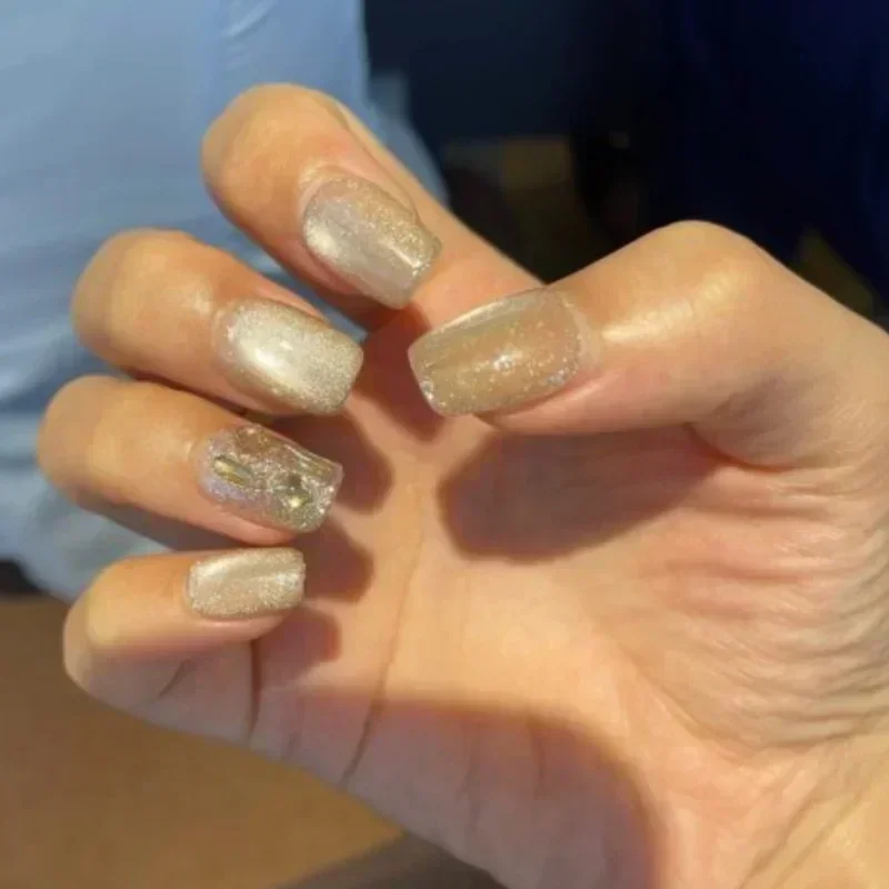 Faux ongles à pression faits à la main pour femmes et filles, design de bordure, œil de chat à couverture complète, champagne, diamant, or, vêtements d'art d'ongle, N64.