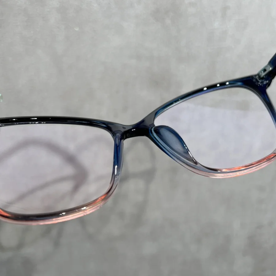 1Pc Unisex Fashion Non-Prescription Glasses New Ultra-Light Retro Square Frame Simple Artistic Casual Versatile Anti-Visual Fati