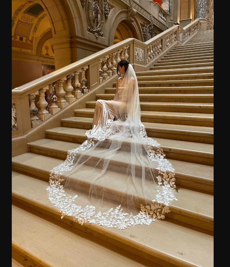 طرحة زفاف عتيقة مزينة بطبقة واحدة حجاب طويل بطول الكنيسة حافة مزخرفة مصنوعة حسب الطلب إكسسوارات الزفاف عالية الجودة #2