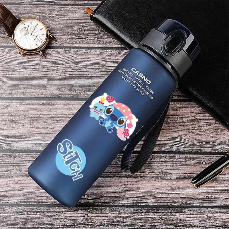 560ml Stitch Fitness tazza sportiva portatile di grande capacità a prova di goccia e bottiglia d'acqua in plastica portatile bollitore cartone animato regalo per bambini