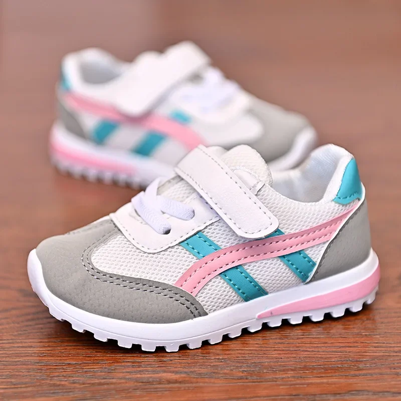 Fashion Mesh Breathable Children Sports Shoes Boys Girls Non Slip Casual Running Shoes Kids Hook and Loop Lightweight Sneakers