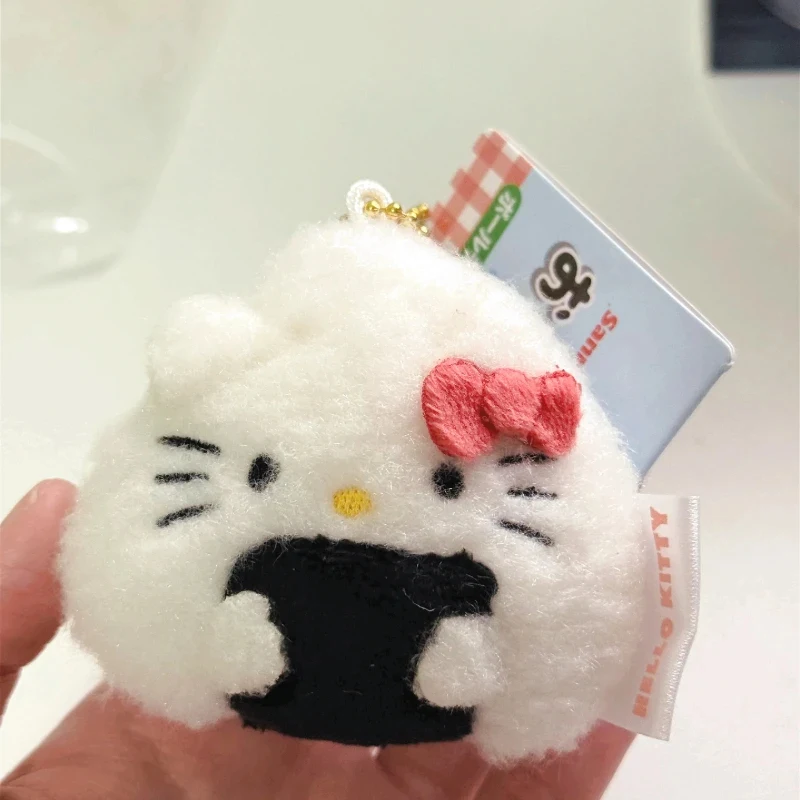 

Плюшевый кулон Sanrio Hello Kitty в виде онигири/суши, 1 шт., универсальный модный милый аксессуар для сумки