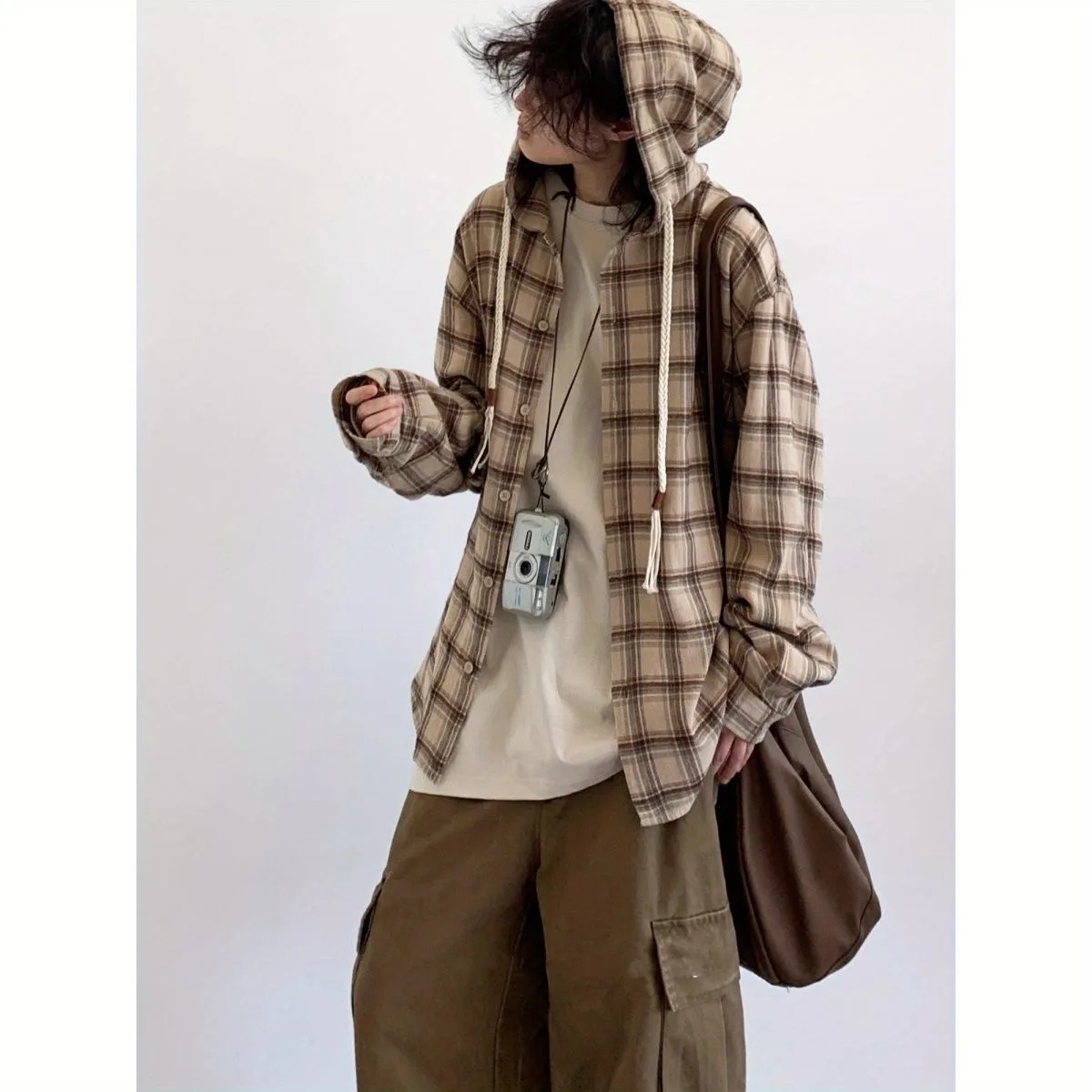 Chemise à carreaux à capuche rétro japonaise pour hommes et femmes, chemise à manches longues, veste décontractée avec boutons, vêtements d'automne