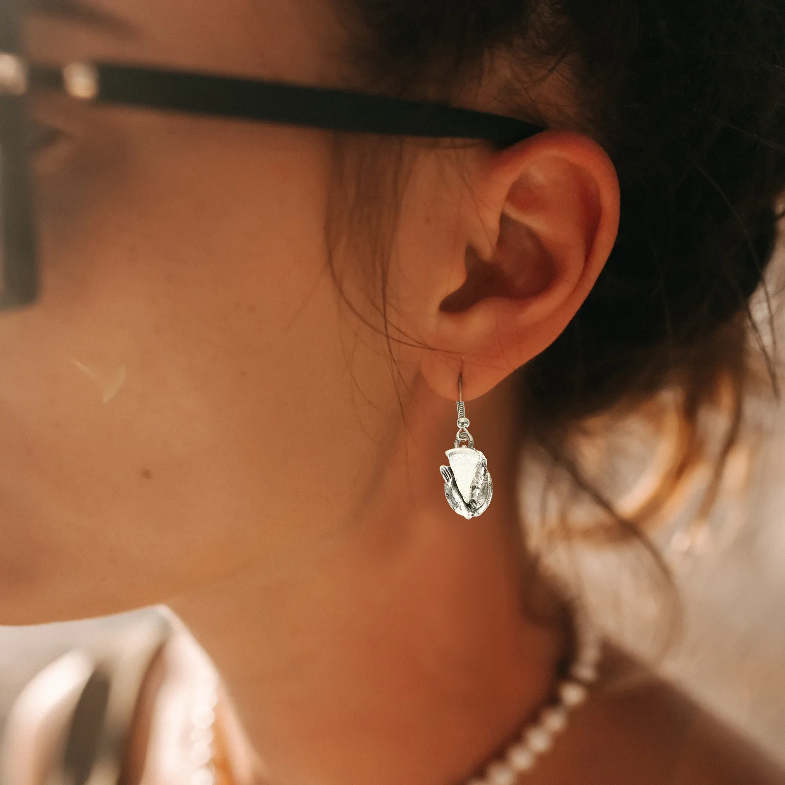 

Tea Cup Cake Earrings Decorations Vintage Drop Pendant for Women Unique Pendants Ornament Jewelry Charm Retro