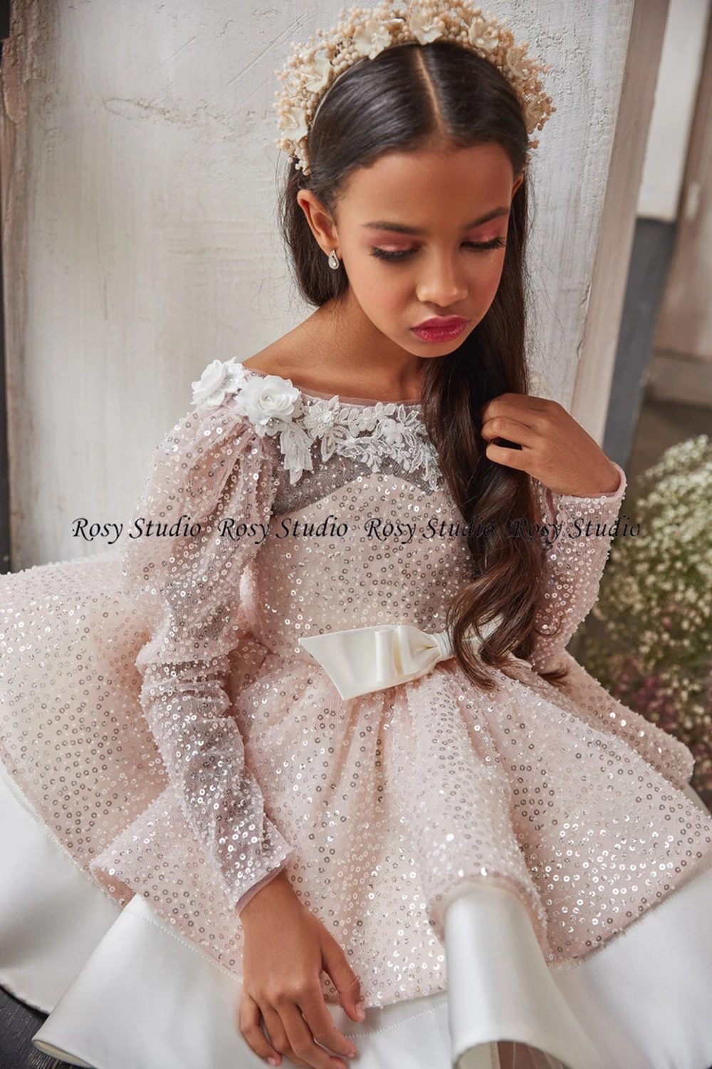 Flowers Girls Dresses Glitter Sequin Backless Long Sleeves Ball Gowns  A-line Short Kids Birthday Party Dress Pageant Gown