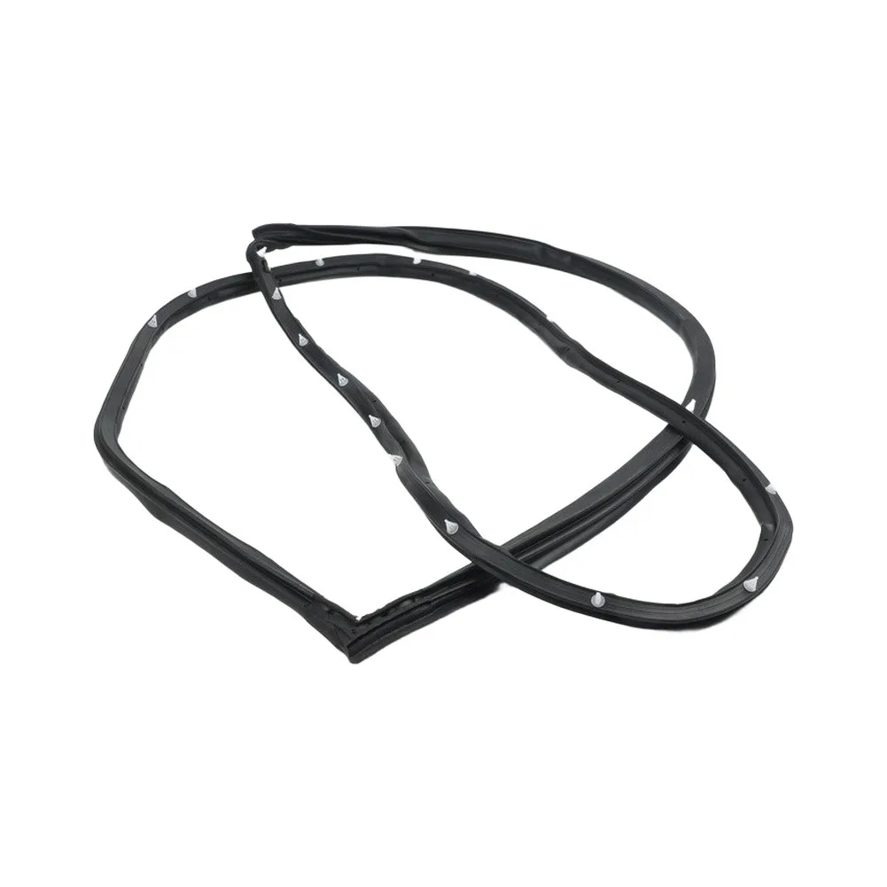 ABS-Material Front Left Door Weatherstrip for Toyota For Land Cruiser 1998 to 2007 OEM Number 6786260101 Direct Replacement