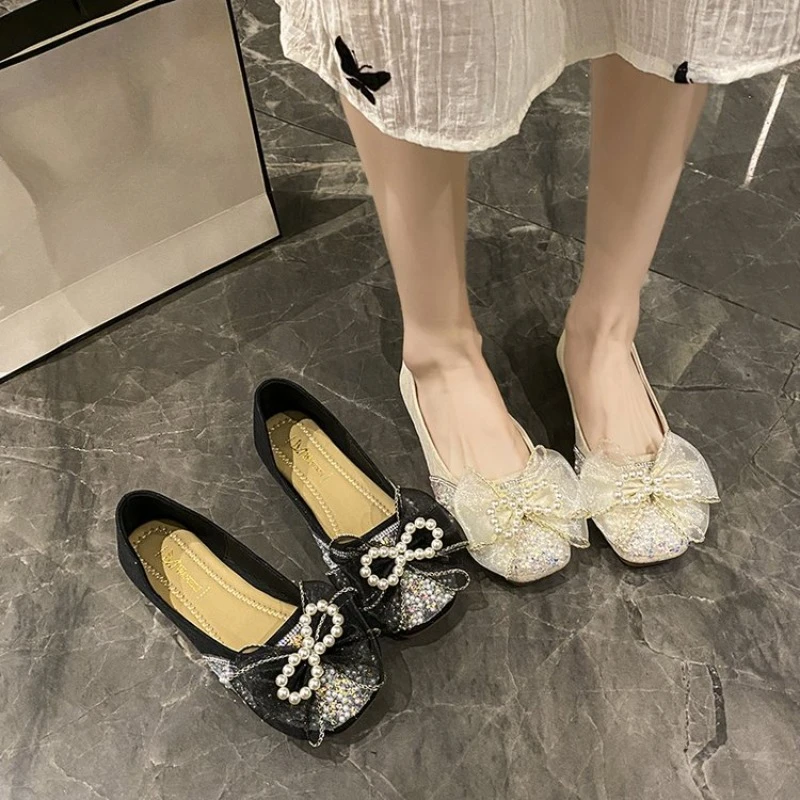 2024 New Bow Flat Shoes Women's Pearl Rope Crystal Bead Soft Shoes Casual Women's Single Shoes