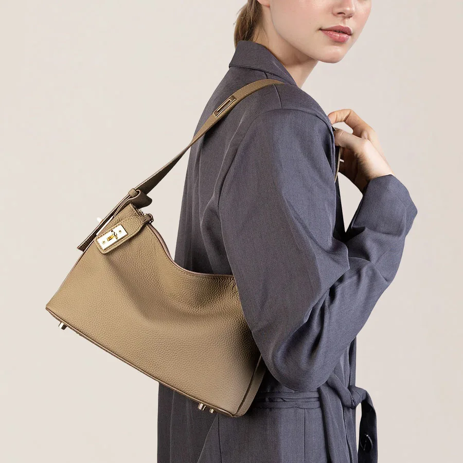 

2025 Women's genuine leather single-shoulder bag, high-end and niche design underarm bag, togo top-grain cowhide handbag