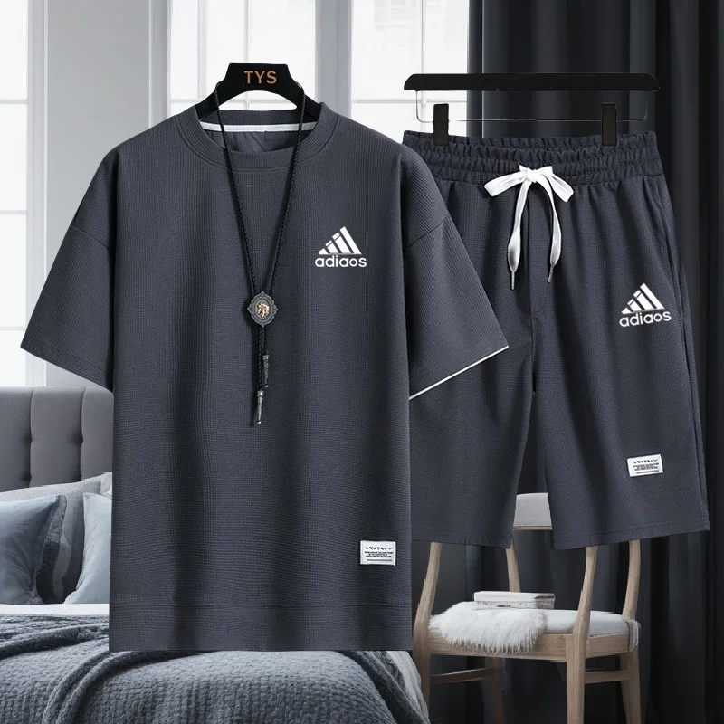 Summer men's fashionable casual short-sleeved T-shirt + sports shorts set, fitness breathable jogging suit two-piece set