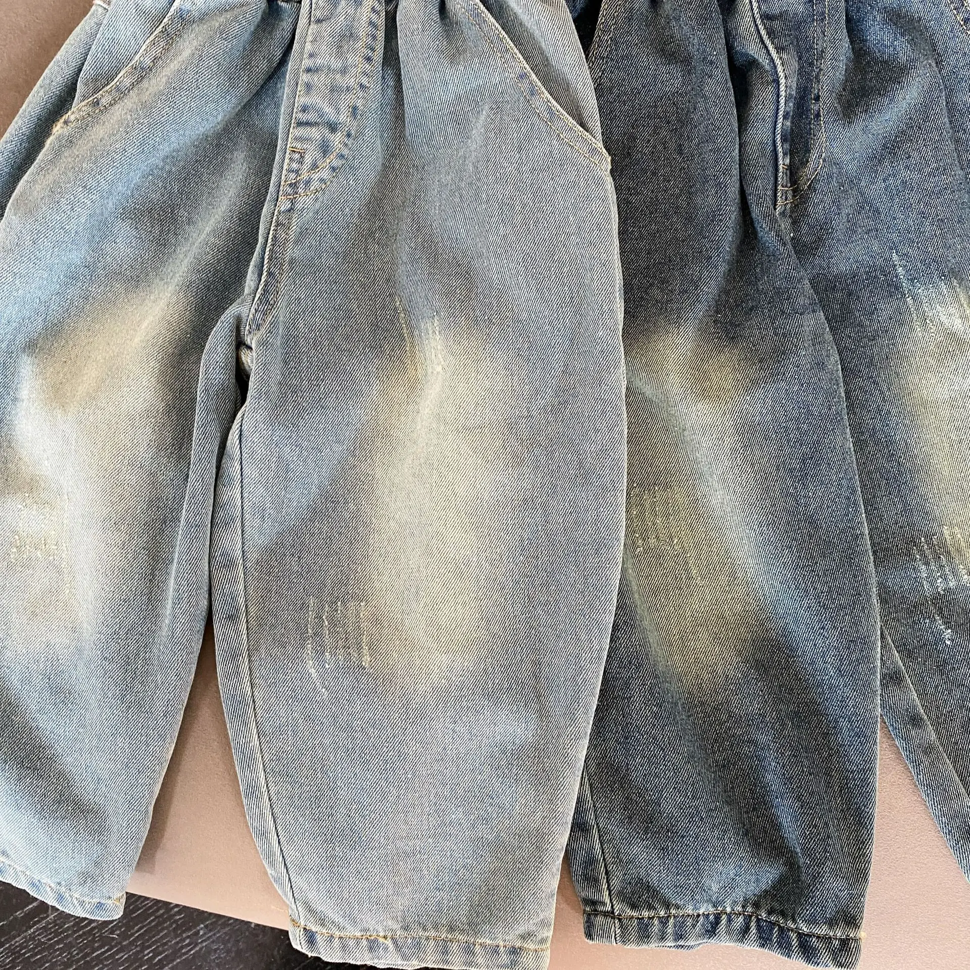 2025 Nuova Primavera Vestiti Del Bambino Ragazzi Pantaloni Casual Pantaloni Per Bambini Per La Ragazza 1-8Y Bambini Adolescenti Unisex Elastico In Vita Gamba Larga Jeans