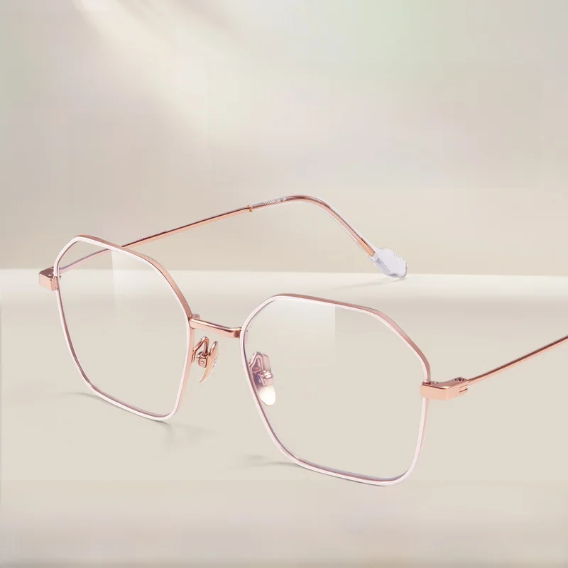 gafas-de-lectura-para-mujer-color-rojo-atardecer-titanio-puro-ultraligeras-anti-luz-azul-alta-definicion-nuevo-modelo-2025-diseno-floral