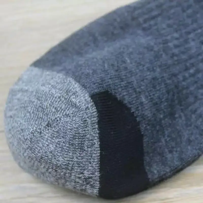 5Pairs رجل منتصف طاقم الجوارب الرياضية بالجملة المضادة للانزلاق الرطوبة فتل الجوارب القطنية الرياضية