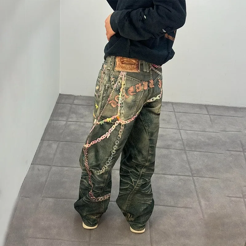 بنطال جينز كاجوال بطباعة رقمية ثلاثية الأبعاد من American High Street بسلسلة كاندي سكين مستقيم الساق للرجال والنساء