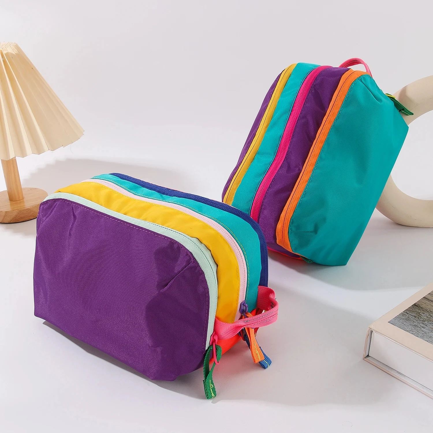 Large Capacity Lightweight Makeup Toiletry Travel Bag Dopamine-Colored Travel Shoulder Bag Waterproof Nylon Toiletry Hanging Bag image 2