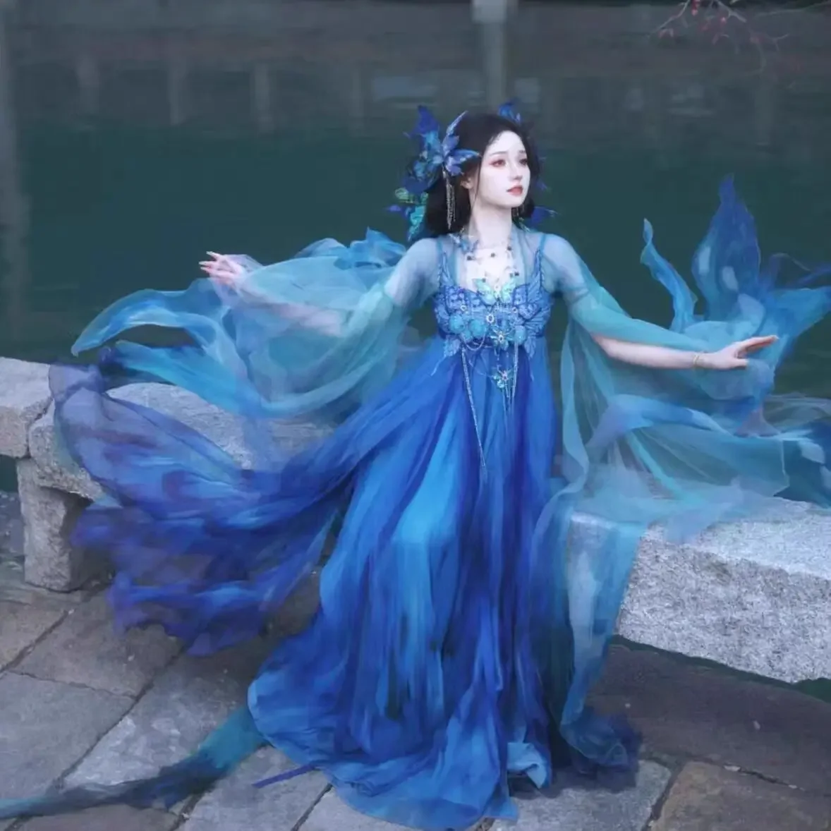 2026 Improved Strap Skirt [Blue Flash Butterfly]Zisong Hanfu Women's Super Immortal Heavy Industry Embroidery Big Sleeve hanfu
