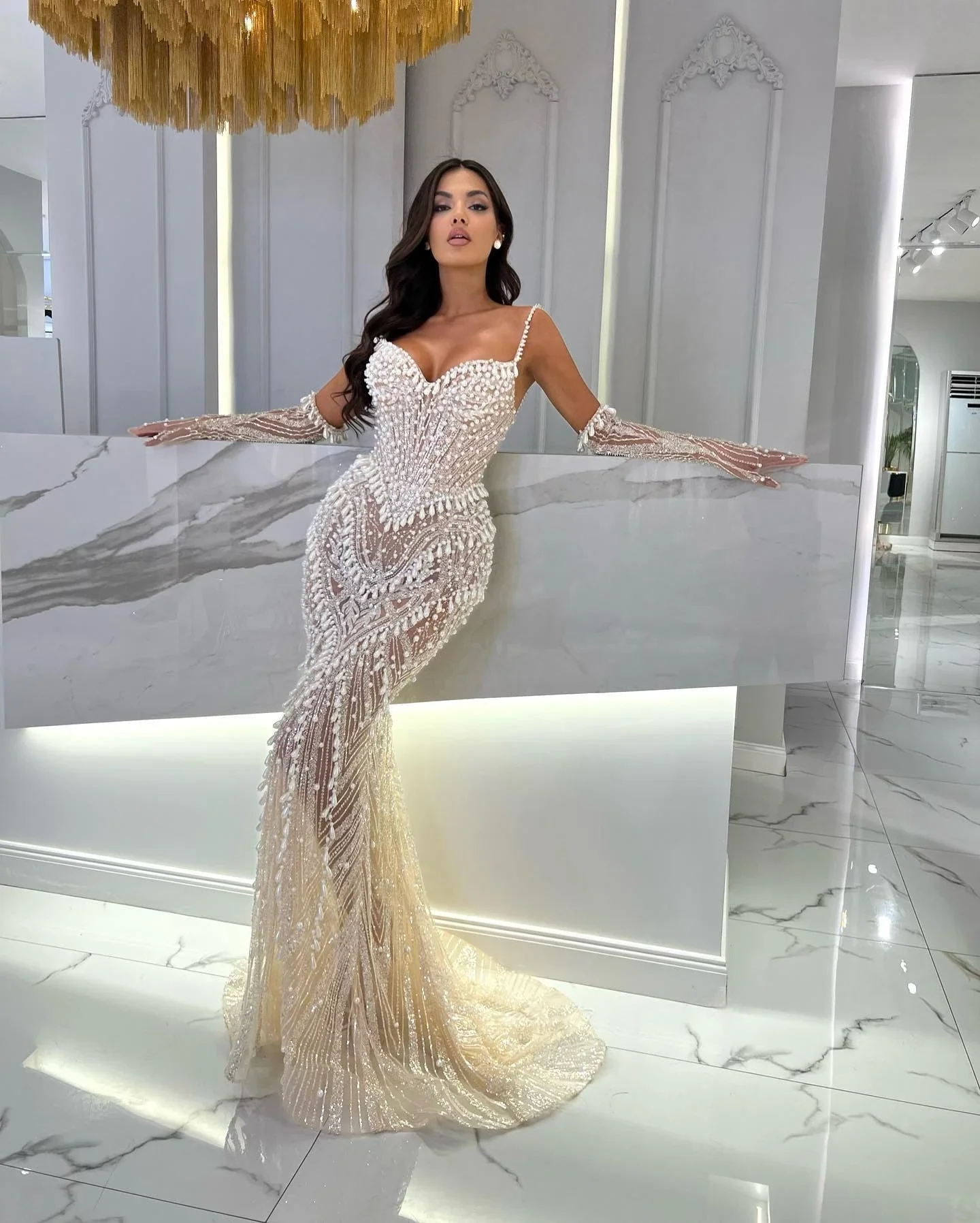 Sirena Perlas Cuentas Escote en forma de corazón Vestidos de noche largos Ilusión sexy Sin mangas Vestidos de fiesta de celebridades Noche de graduación Personalizado