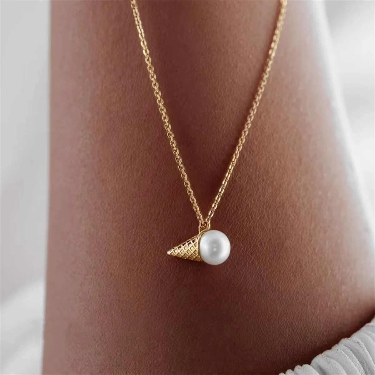 Exquisite Ice Cream Necklace, Alloy Pearl Women's Jewelry Necklace, Homecoming Festival Elegance, 2024 Versatile Accessories