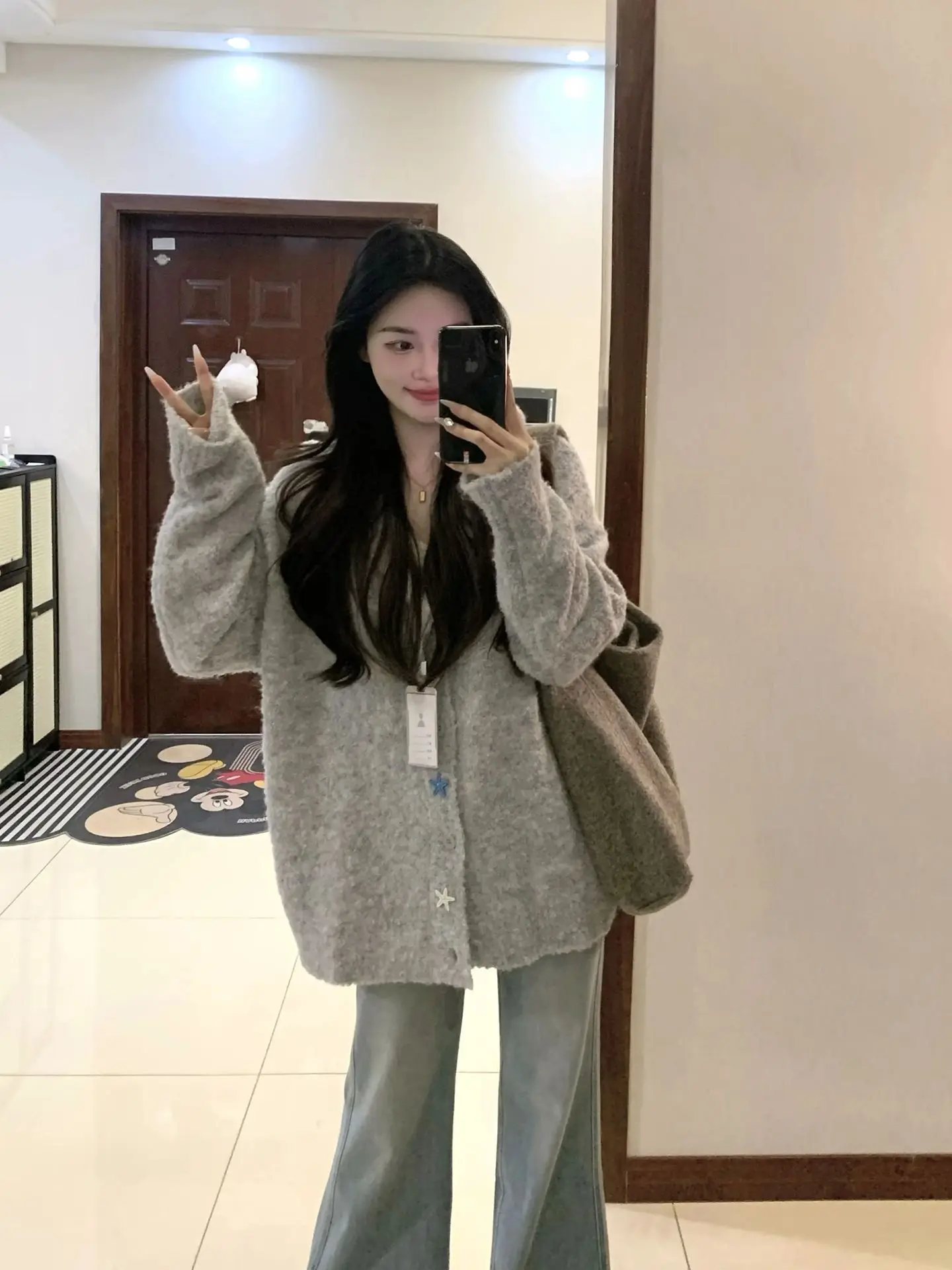 

Новый весенний свободный универсальный вязаный кардиган FEMPILOT с капюшоном и пуговицами, удлиненный, для повседневной носки