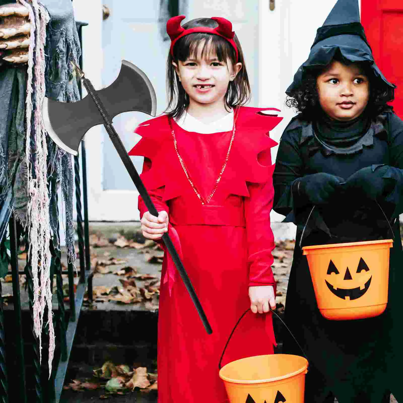 Costumi di Halloween leggeri in plastica con ascia a doppia faccia Puntelli giocattolo per spettacoli teatrali per bambini Sicuro realistico staccabile