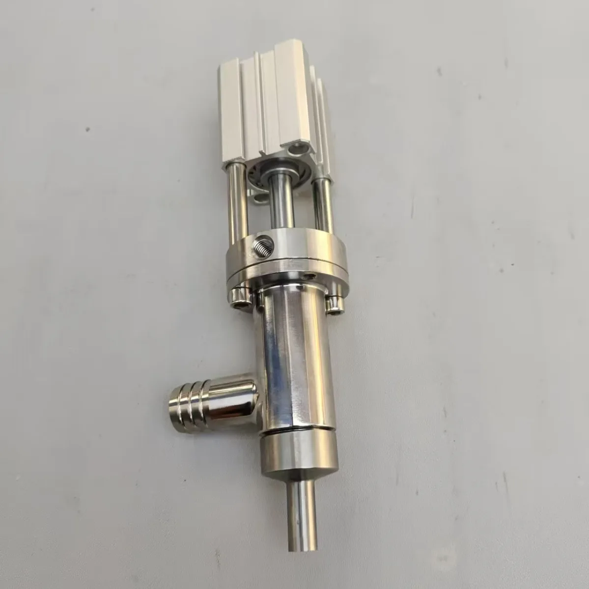 Pneumatic thread filling valve anti-drip liquid lengthening vertical filling machine accessories filling valve manufacturer