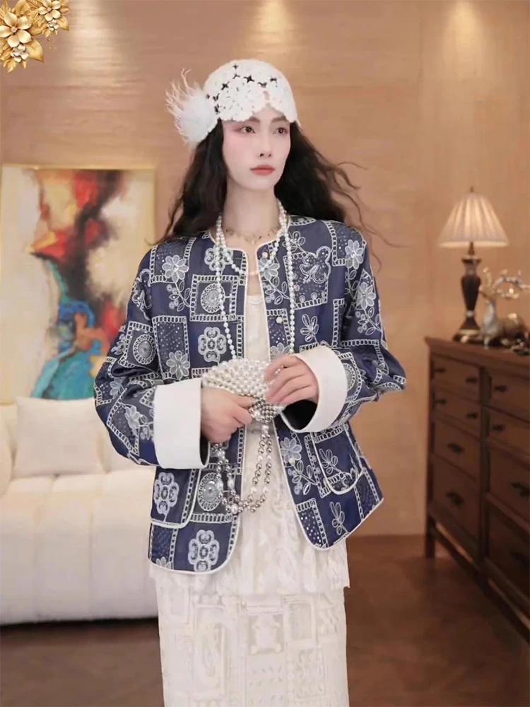 

Heavy Embroidery Loose Fit round Ne Retro Jaet Women's Faionable New Chinese Sle Top Spring 2025 Seasonal Long Sve