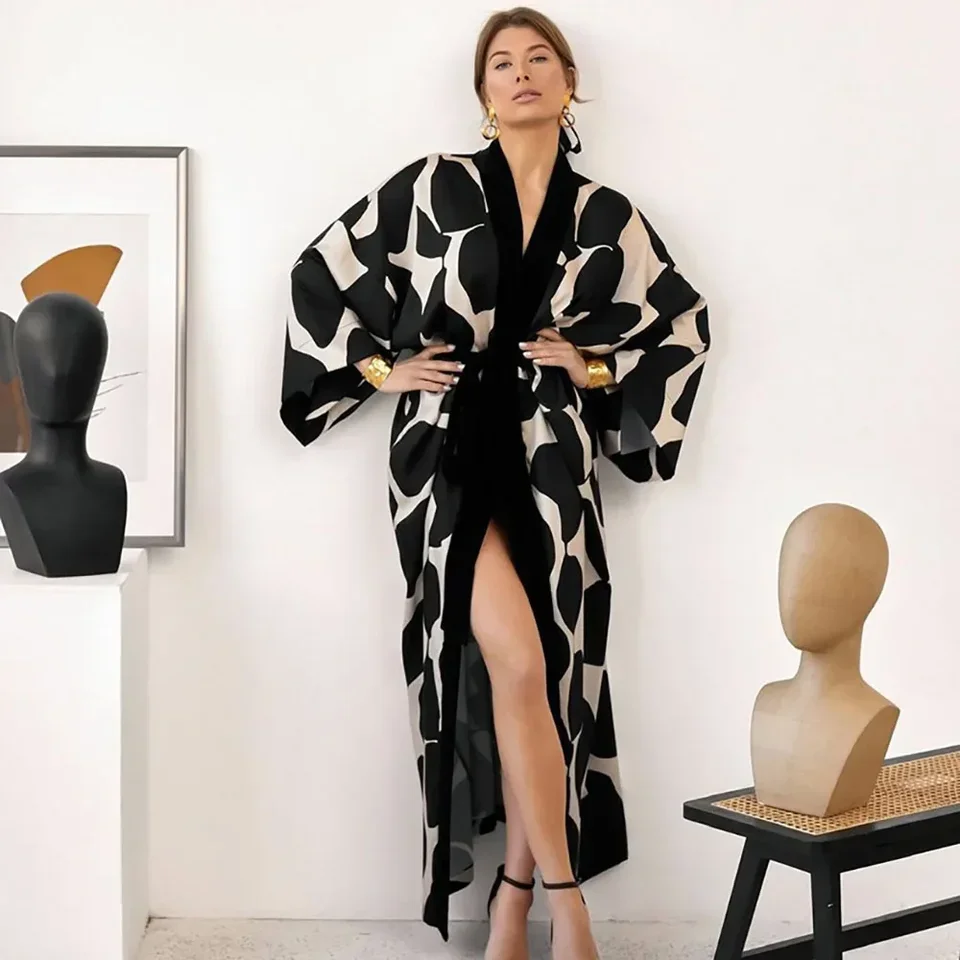 

Fashion New Black Woven Printed Loose Long Nightgown For Women Spring Autumn Long Sleeved Cardigan V-Neck Sexy Ladies Home Wear