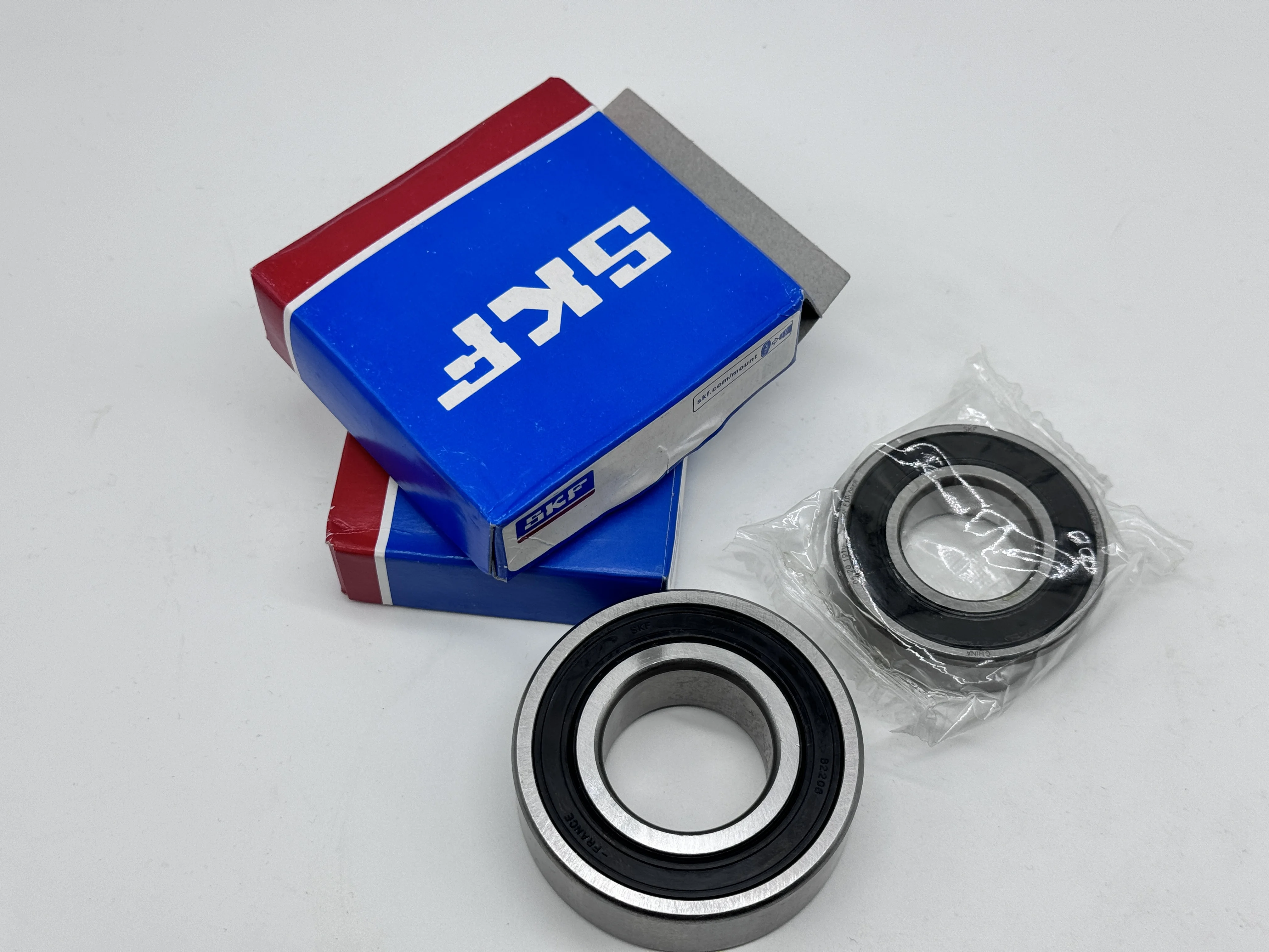 Swedish SKF high-precision deep groove ball bearing 6202 2rs 6203 2rs 6204 2rs 6205 2rs 6206 2rs