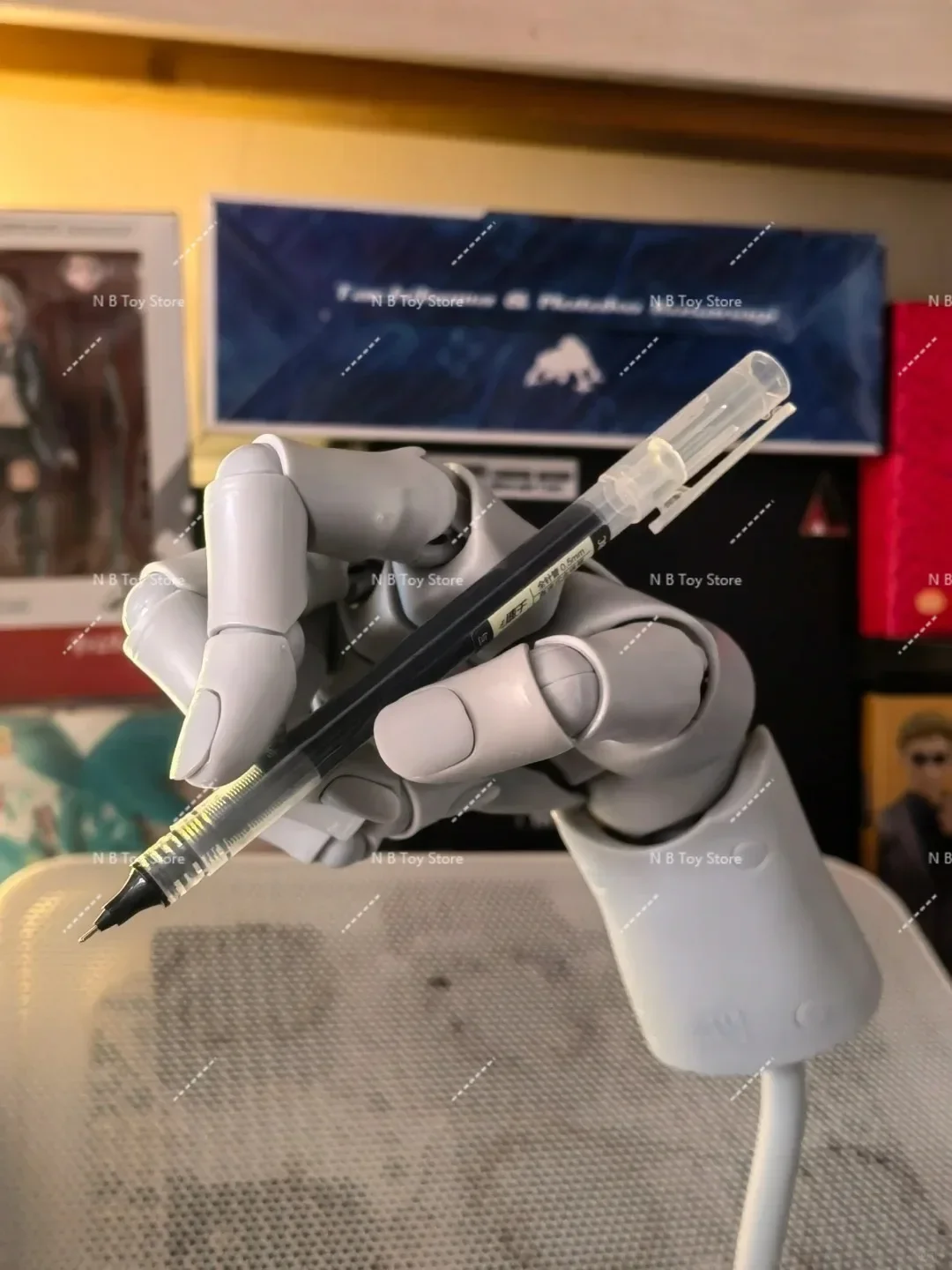 متوفر في المخزون Manxian نموذج اليد إصبع مشترك 1:1 تمثال بشري اللوحة رسم زخرفة الجسم زائد Kagami Takahiro عمل الشكل