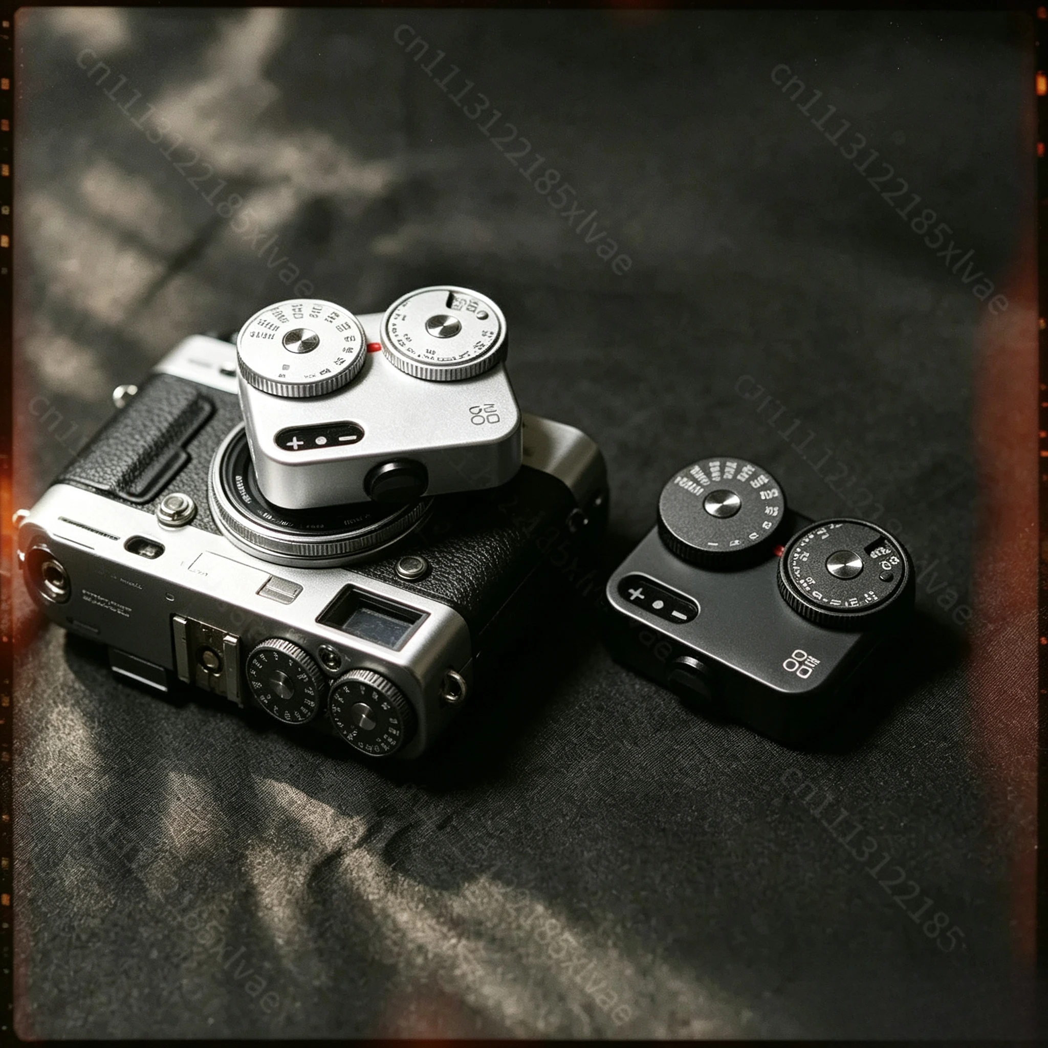 For METER D T0408 Dual Scale Hot Shoe Light Meter In Stock External Shoe Type Meter for 120 & 135 Rangefinder Film Cameras