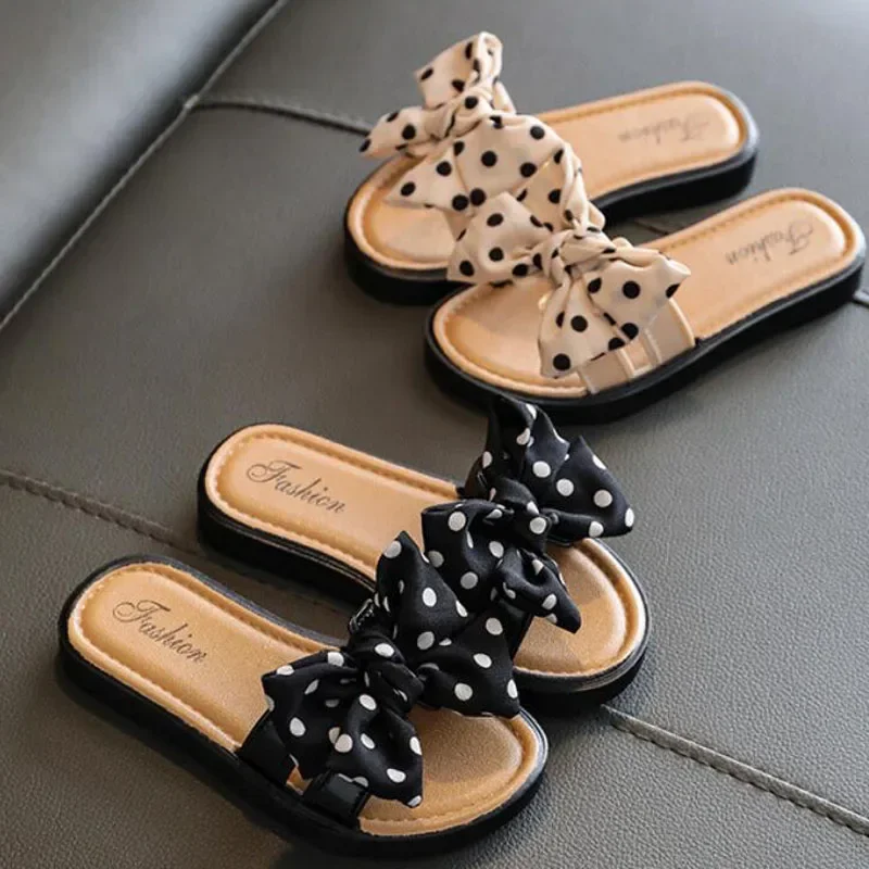 2026 Neue Schleifen-Flach-Sandalen mit offener Zehenpartie, rutschfeste Flip-Flops, Kinder-Hausschuhe, süße Sommer-Strandschuhe für Mädchen – Detail 5