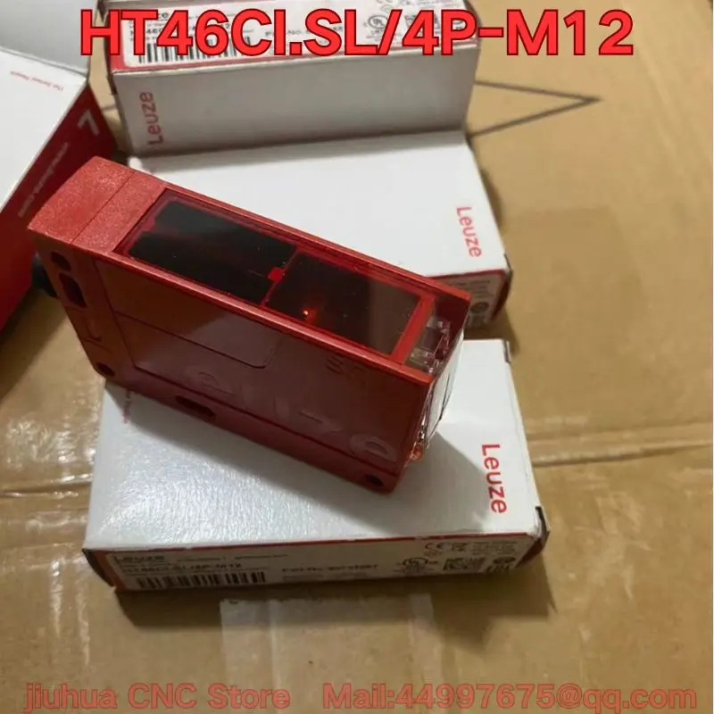 The new HT46CI.SL/4P-M12 photoelectric sensor needs to be negotiated