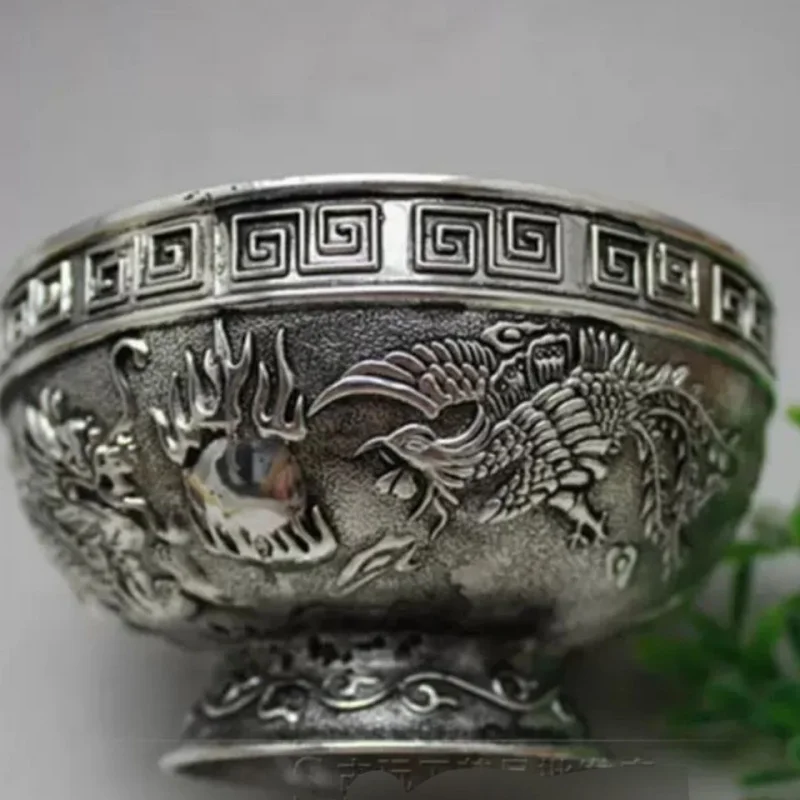 

Flower Blooming Wealth Dragon and Phoenix Presenting Auspiciousness Antique Silver Bowl Pure Silver Retro Craft Artistic Handicr