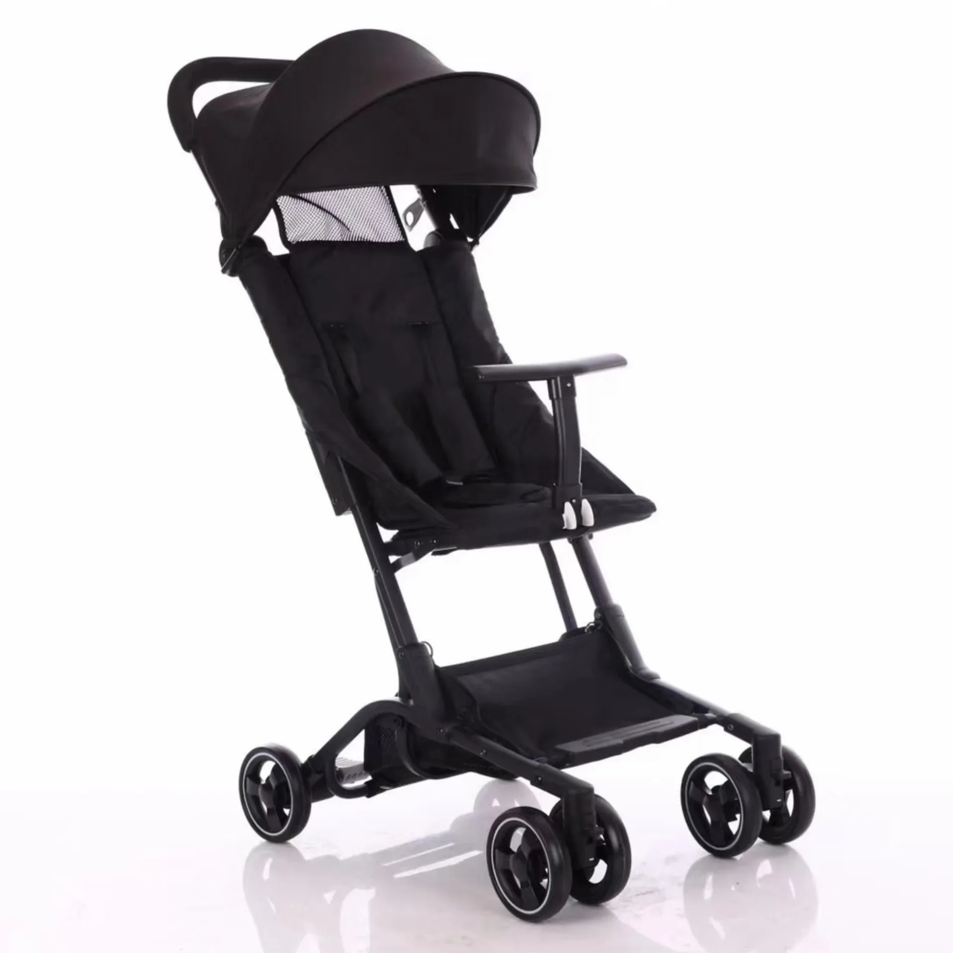 

High View Baby Stroller Can Lie Down and Sit on Baby Artifact Light Children Stroller Car