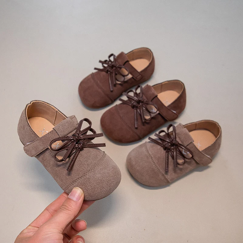 

Toddler Girls Leather Shoes with Cute Bow 2026 New Spring Autumn Kids Ballet Flats Soft Sole Classic Retro School Party Dress Up