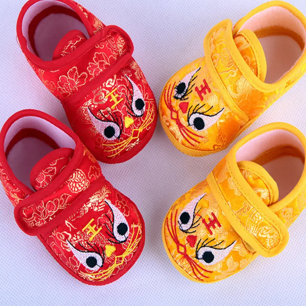 

1Pair Cozy Warm Baby Shoes Embroidered Cartoon Tiger Head Pattern Nonslip Lightweight Comfortable Footwear Cartoon Shoes