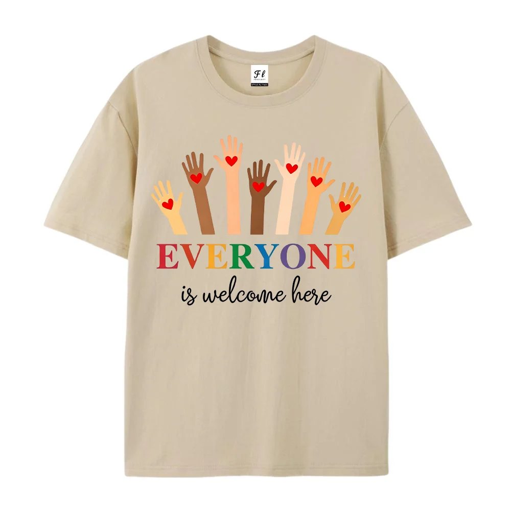 Women T Shirt Everyone Is Welcome Here Graphic Tees Short Sleeve Summer Cotton Casual Loose Diversity Heart Vintage Tops