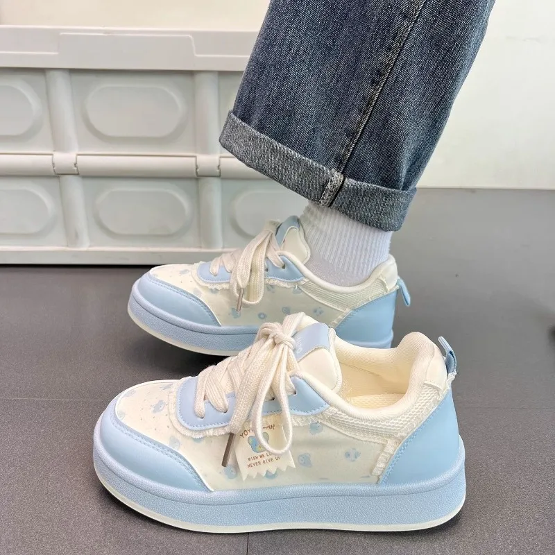 2025 Women's Sports Thick Bottom Platform Shoes New Arrival Lightweight Versatile Student Casual Sneakers Kids Skate Shoes