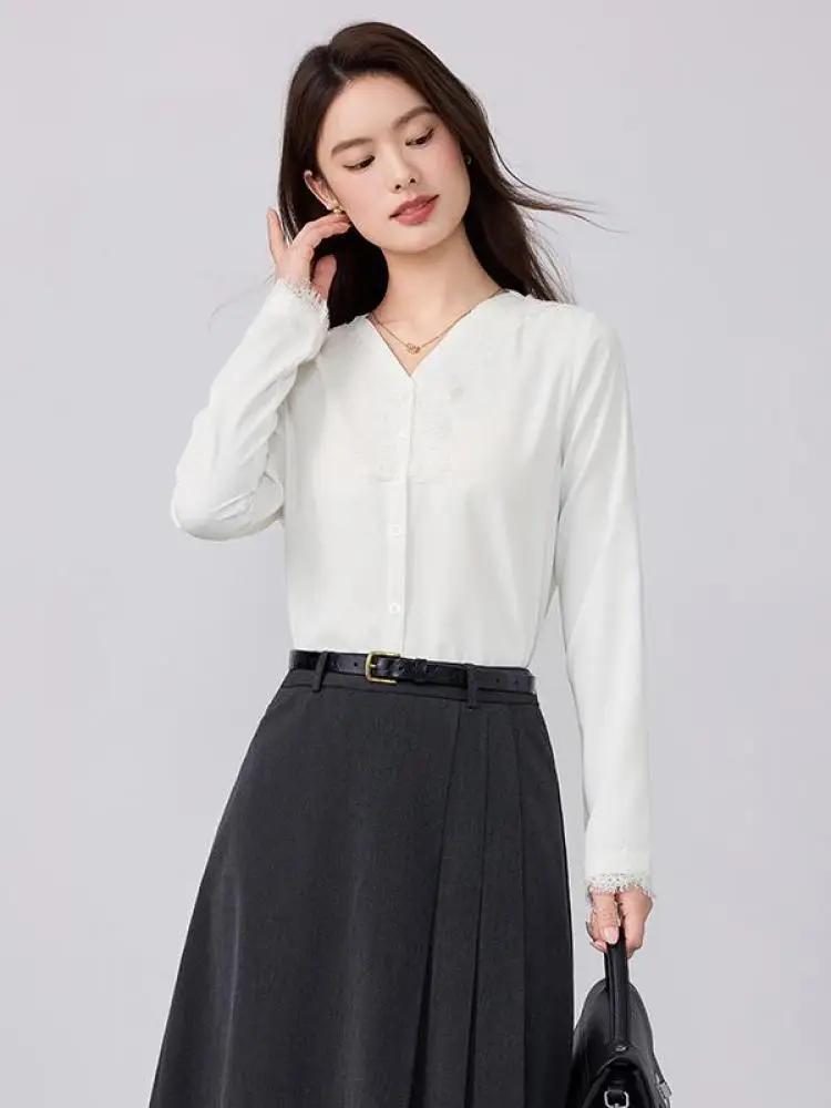 

Korean Fashion Women's White Blue Patchwork Lace V-neck Elegant Office Lady Shirt Spring Autumn Workplace Single Breasted Tops