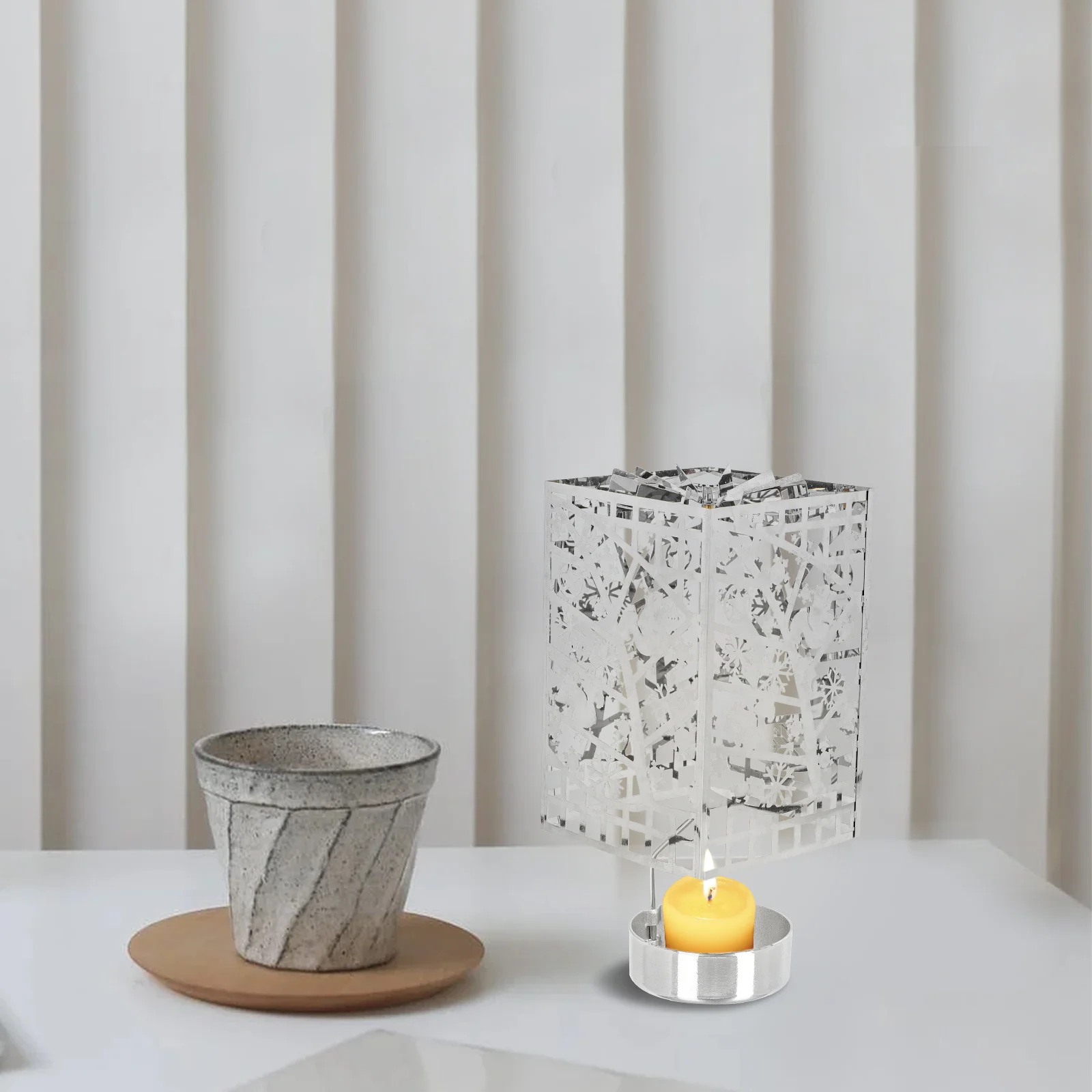 

1Pcs Aromatherapy Tray Heat Resistant Metal Candleholder Romantic Dinner Table Decor Elegant Chic Stand for Home