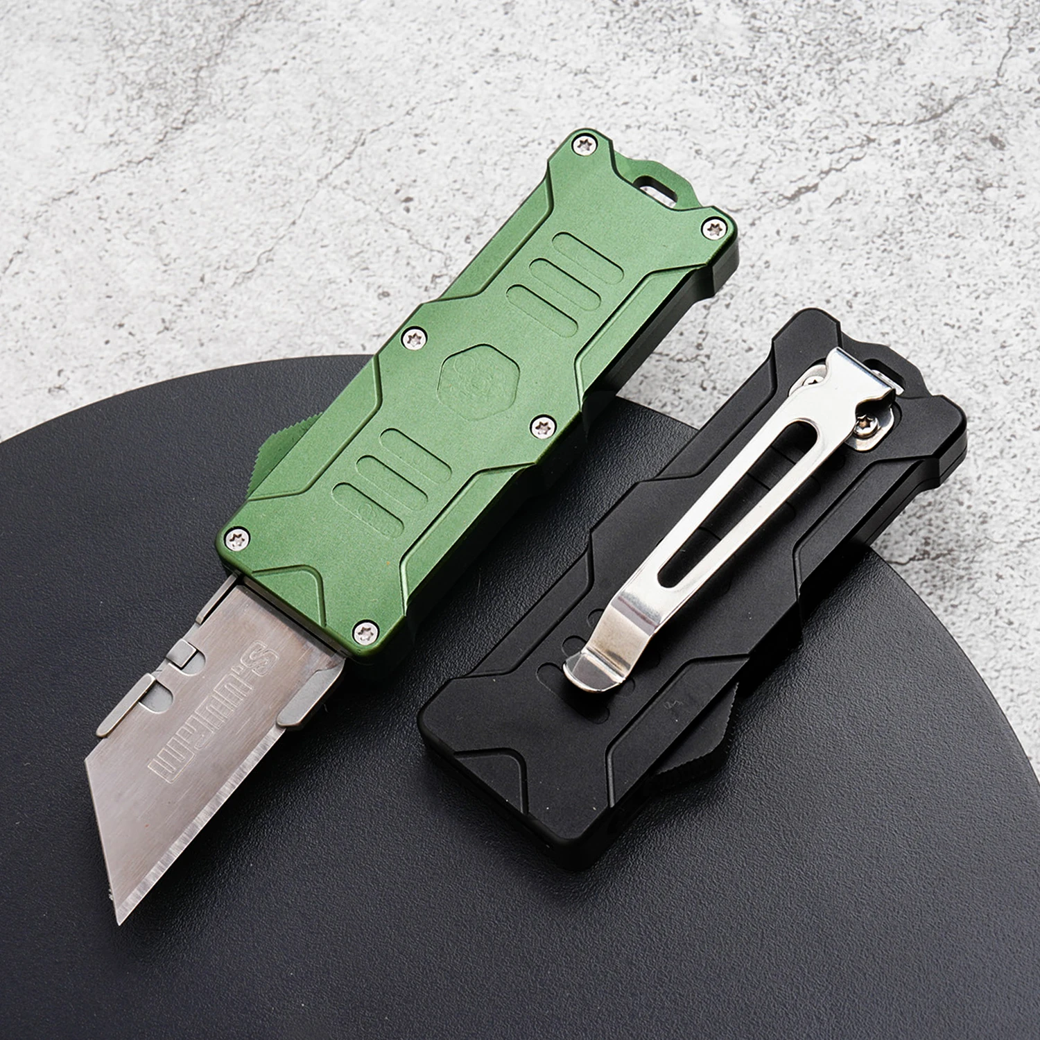 TIGLE Camping Multifunctional EDC Knife Outdoors Pocket Knife Black Green High Quality Aluminum Alloy FK43