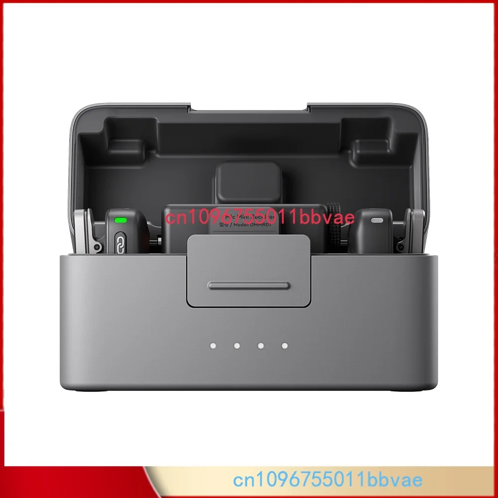 

Многофункциональный мини-микрофон 2TX и 1RX с длительным сроком службы батареи 10,5 ч 11,5 ч с чехлом для зарядки