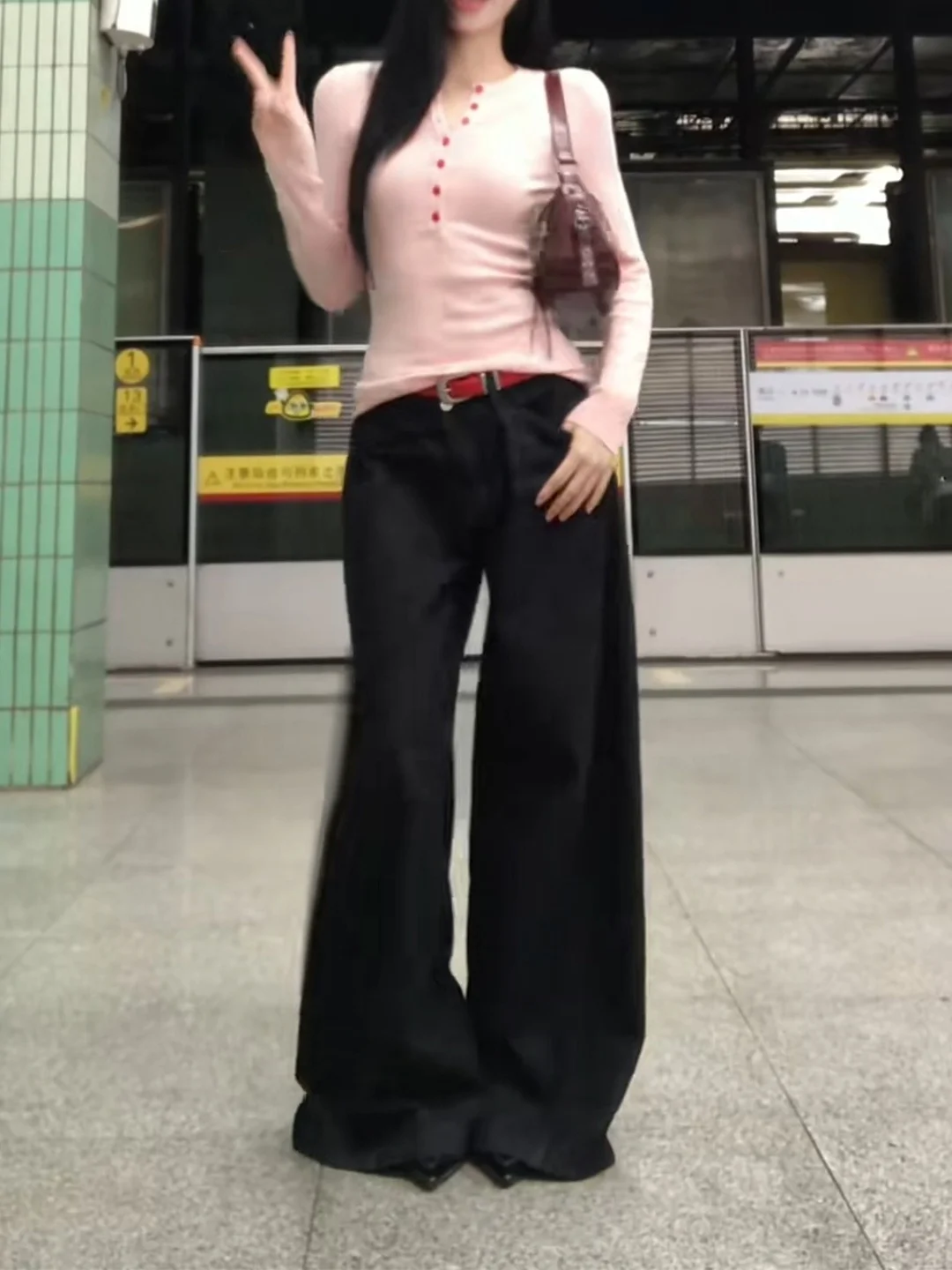 

Розовый длинный свек вязаный облегающий круглый Ne Base irt женский осенне-зимний новый свитер с внутренней одеждой High End Feeling Top