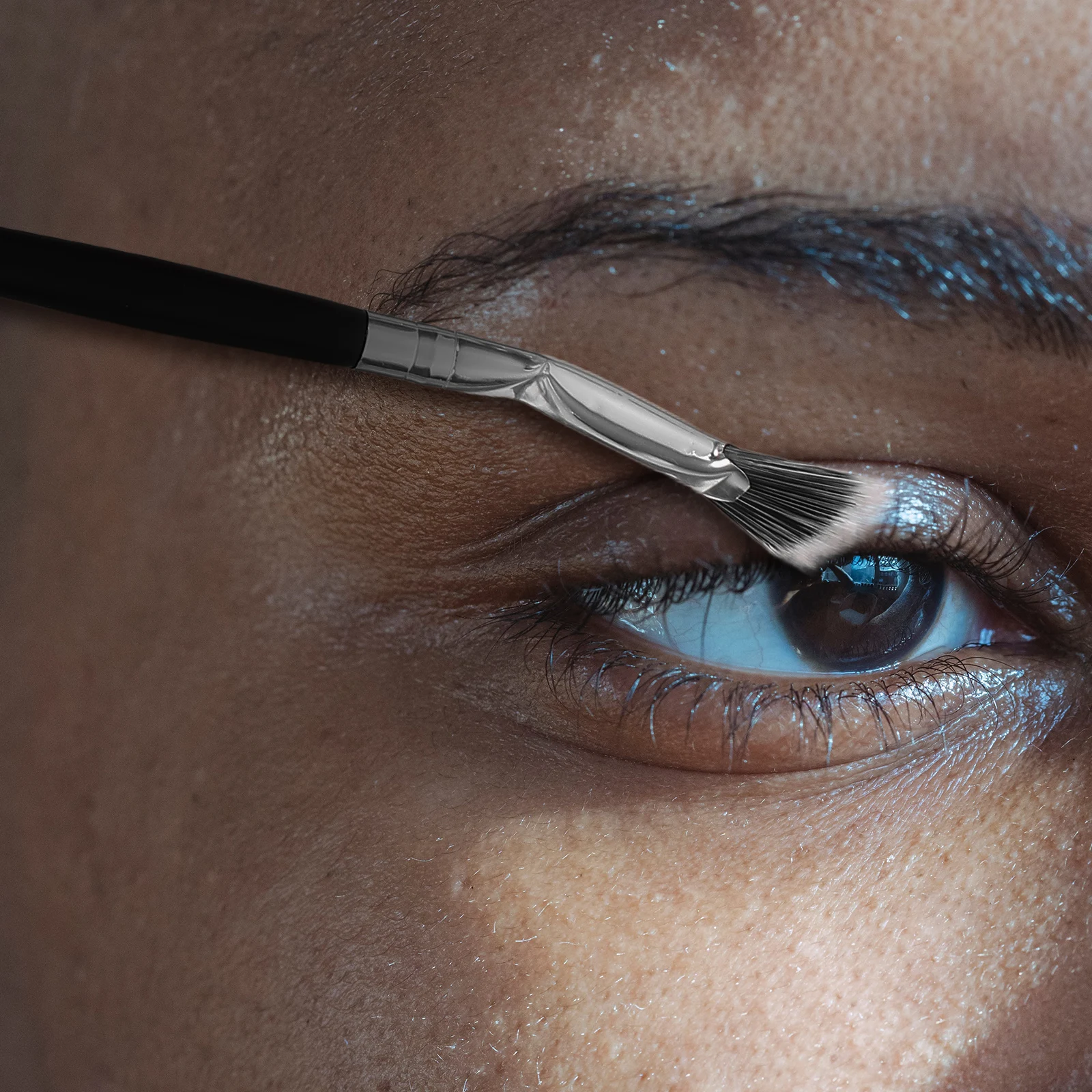 1 Juego de cepillo de pestañas festoneado de ángulo plegable, herramienta separadora de pestañas en forma de abanico para aplicación de máscara, maquillaje con acabado sin atascos