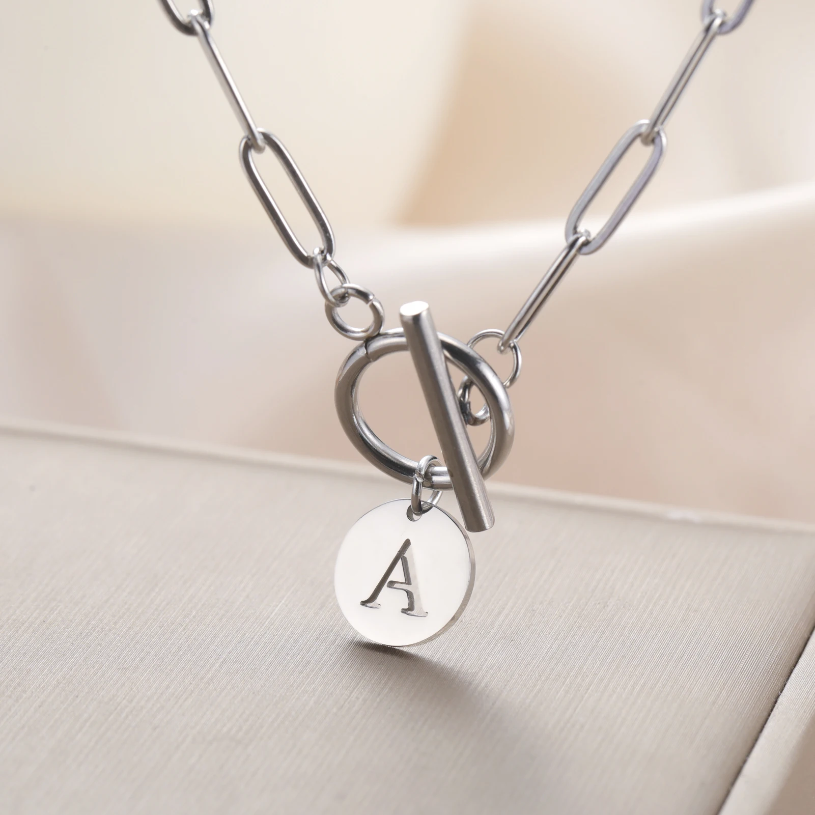 Cazador A-Z Initial…