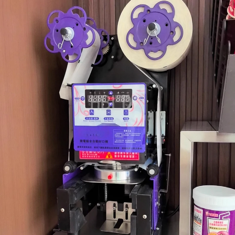 

Автоматическая машина для запечатывания напитков в пластиковых и бумажных стаканах для кафе, ресторанов и предприятий общественного питания, работающих в условиях быстрого обслуживания.