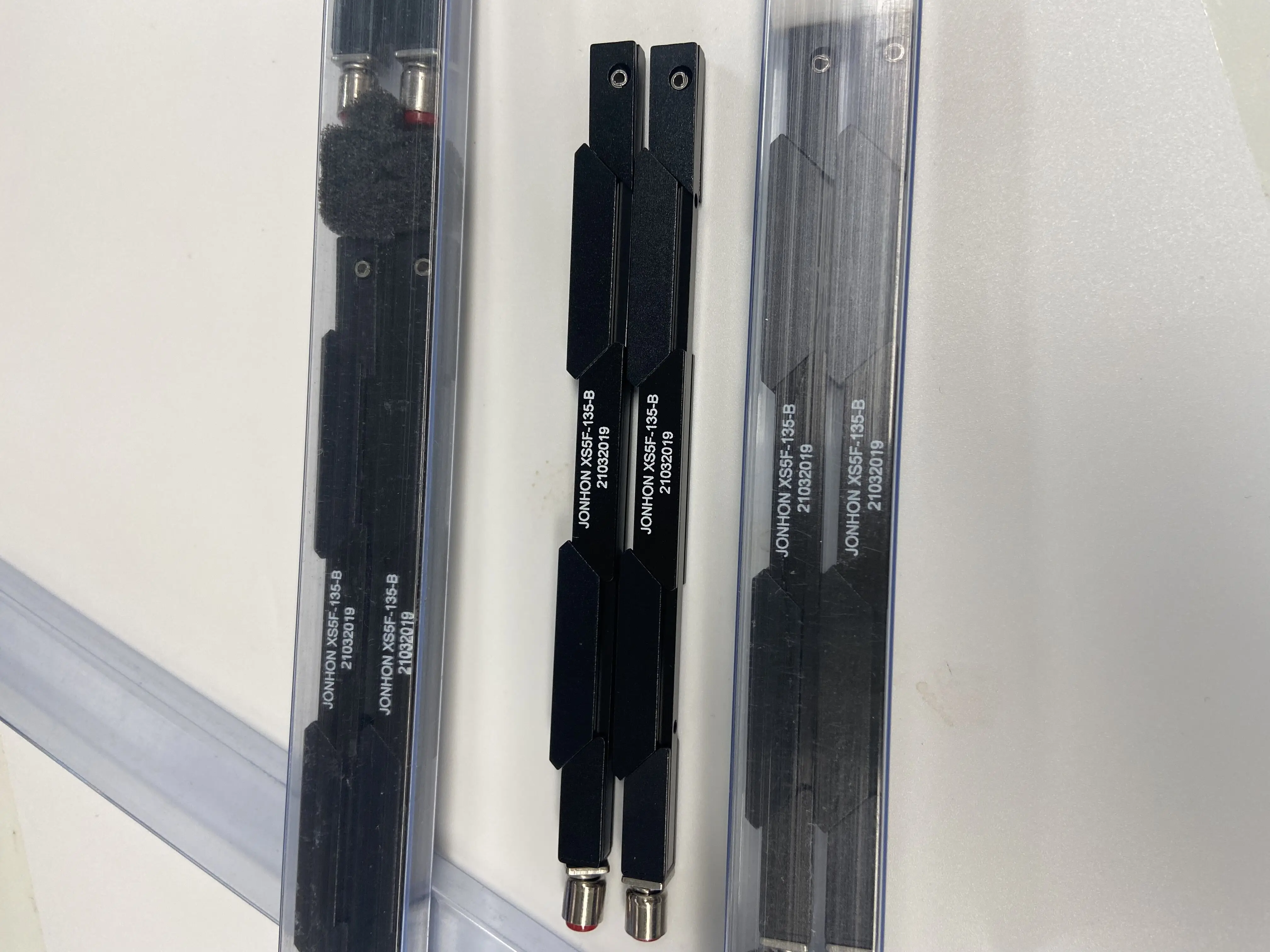 新しい-xs5f-135-b-シャーシ-ロッキング-バー-ボード-ロッキング-バー-pcb-ロッキング-バー