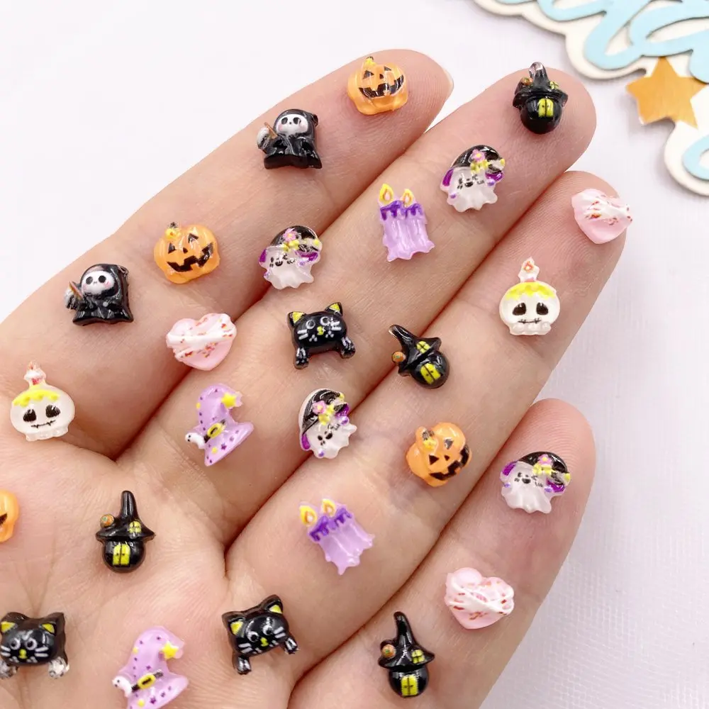 100 pièces résine Mini coloré dessin animé crâne citrouille pansement amour dos plat strass Nail Art Halloween décor bricolage Scrapbook artisanat